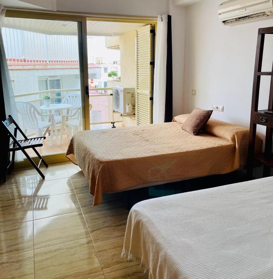 Puerta Del Sol Trm Only Adults Aparts 托雷莫利诺斯 外观 照片