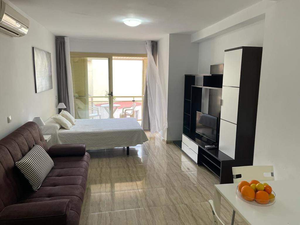 Puerta Del Sol Trm Only Adults Aparts 托雷莫利诺斯 外观 照片