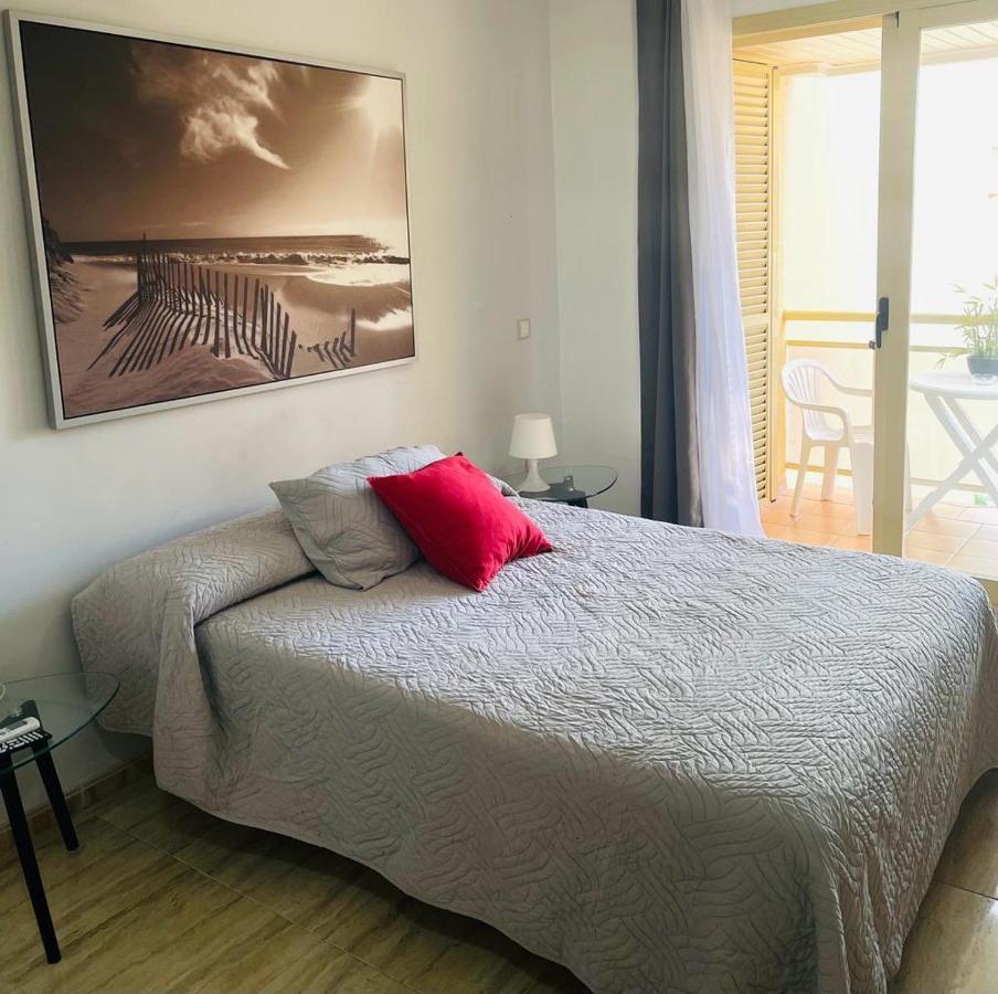 Puerta Del Sol Trm Only Adults Aparts 托雷莫利诺斯 外观 照片